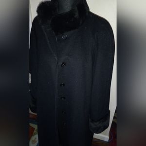 Womens Black long Wool coat with faux fur collar and cuffs